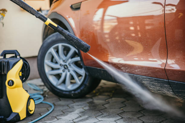 Best Residential Pressure Washing Services  in Eureka, MT