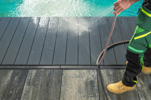 Why Choose Our Certified Pressure Washing Experts for Your Project Needs in Eureka, MT?